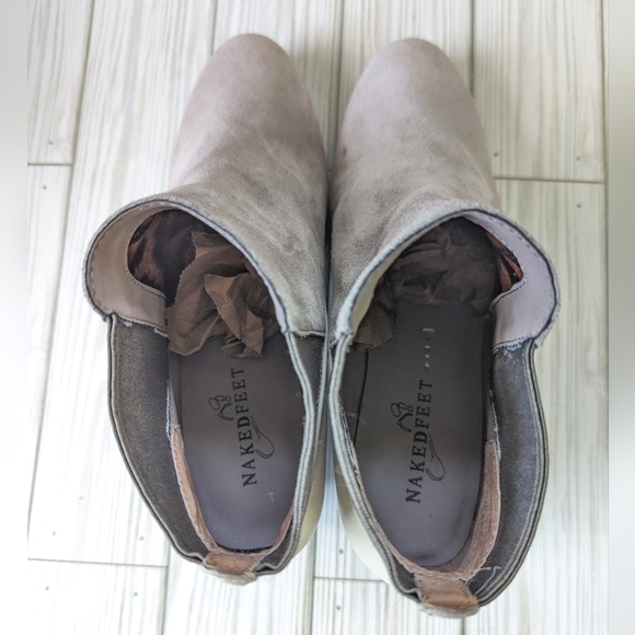 Naked Feet Suede and Leather Booties with Stacked Heel in Gray and Cream Size 6 - Picture 7 of 11